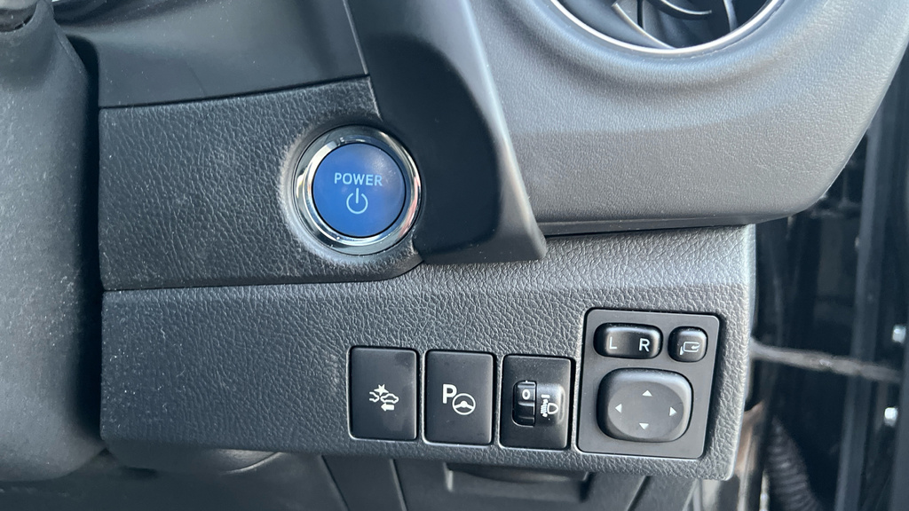Toyota Auris Grey #22
