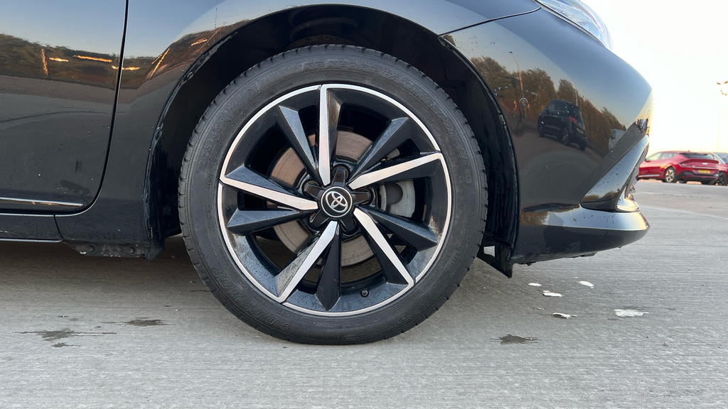 Toyota Auris Grey #20