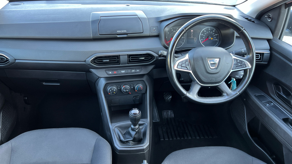 Dacia Sandero 1.0 Sce Essential Red #11