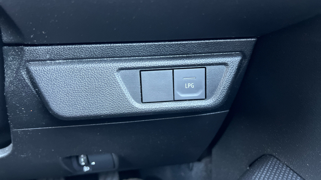 Dacia Sandero 1.0 Sce Essential Red #36