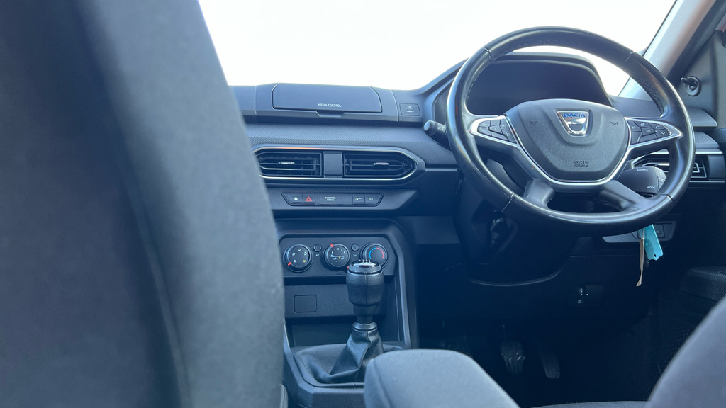 Dacia Sandero 1.0 Sce Essential Red #12