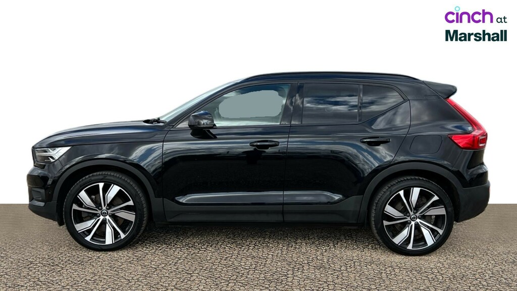 Volvo XC40 2.0 B4p R Design Black #6