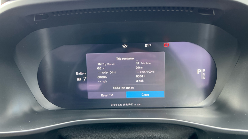 Volvo XC40 2.0 B4p R Design Black #13