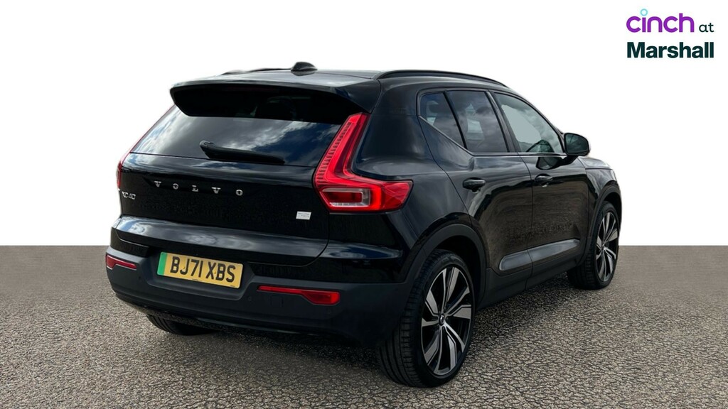 Volvo XC40 2.0 B4p R Design Black #3