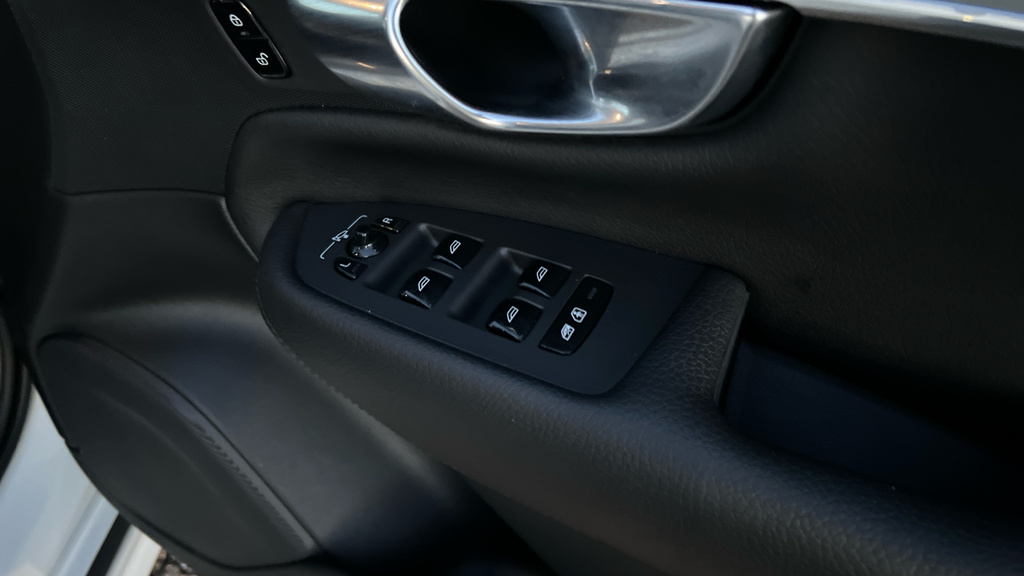 Volvo XC90 T8 Awd Phev Recharge Ultimate Dark Blue #33