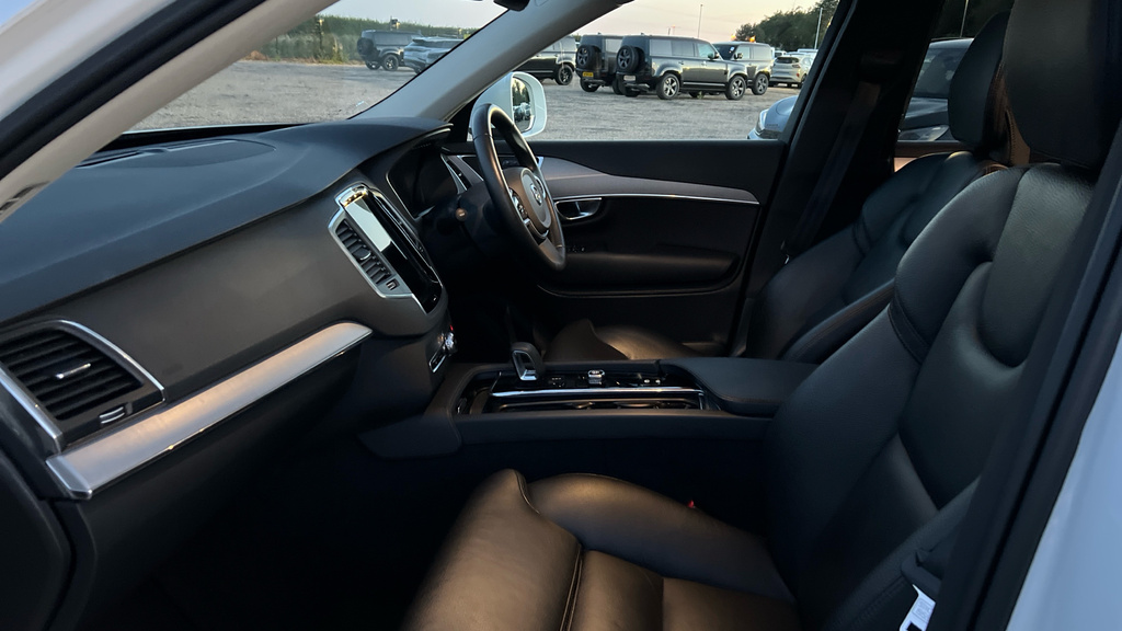 Volvo XC90 T8 Awd Phev Recharge Ultimate Dark Blue #42