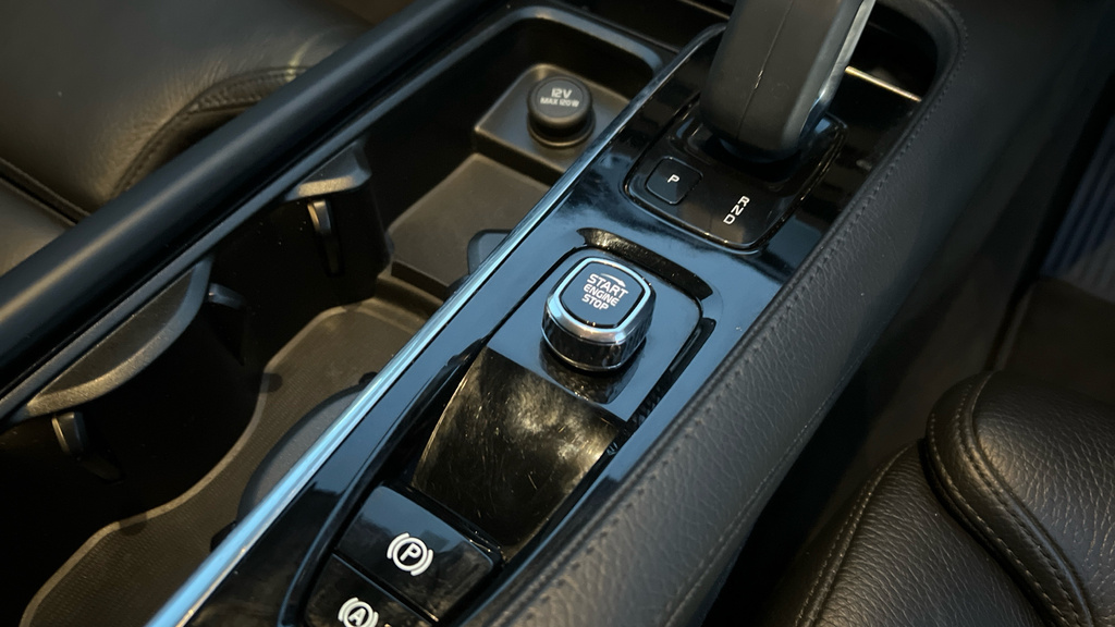 Volvo XC90 T8 Awd Phev Recharge Ultimate Dark Blue #36