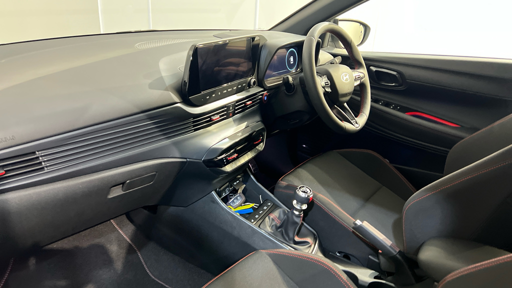 Hyundai I20 Premium Green #10