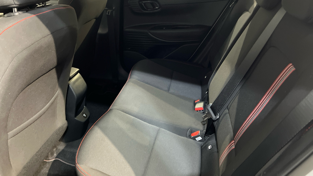 Hyundai I20 Premium Green #25
