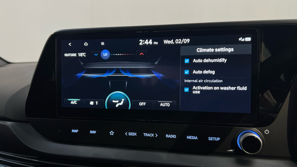Hyundai I20 Premium Green #17