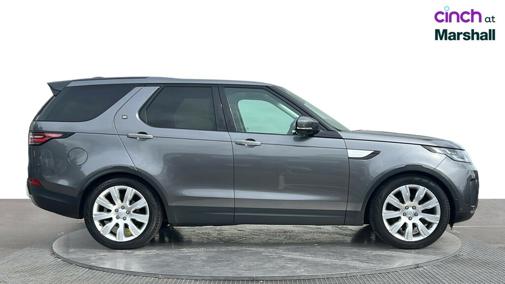 Land Rover Discovery Hse White #2