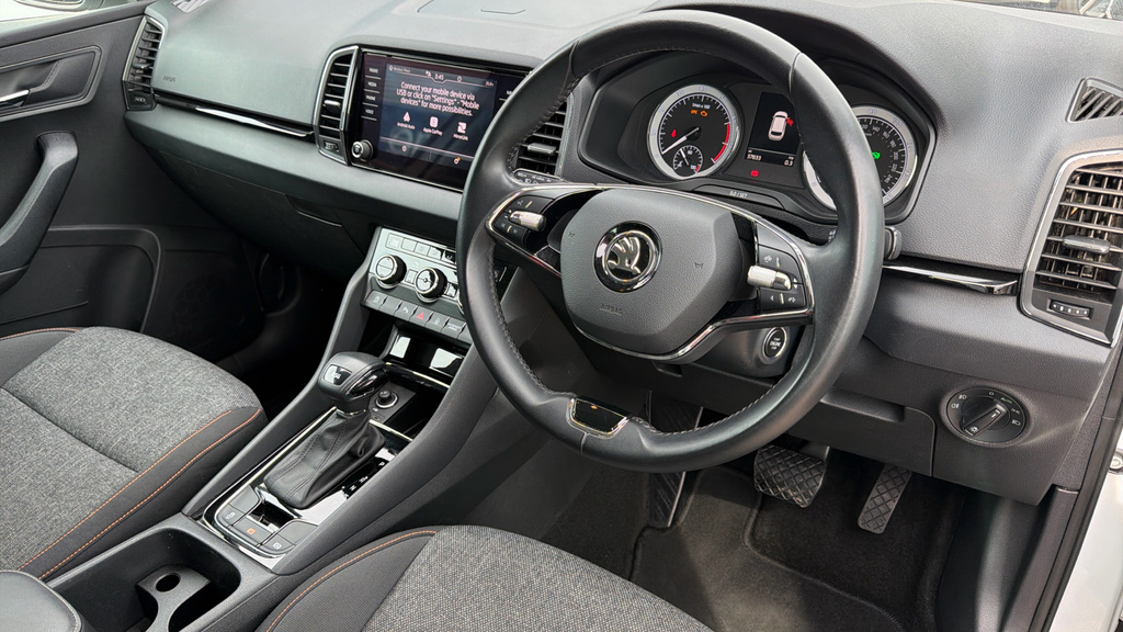 Skoda Karoq Grey #9