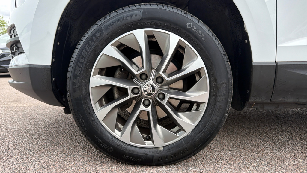 Skoda Karoq Grey #19