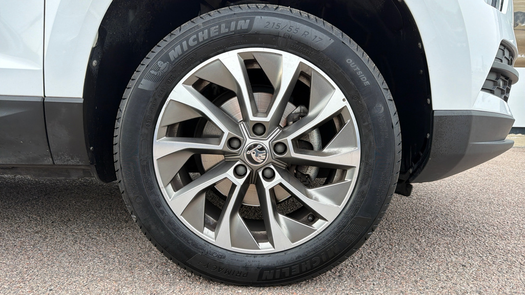 Skoda Karoq Grey #20