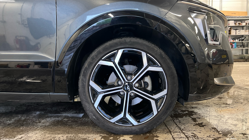 Kia Niro 1.6H Gdi 4 Red #23
