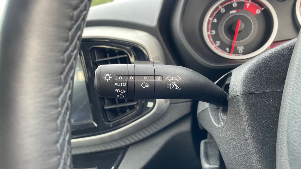 MG MG3 1.5 Hybrid Se Silver #17