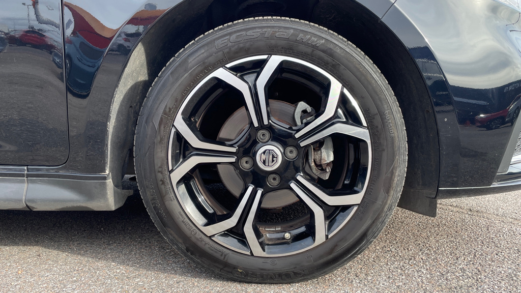 MG MG3 1.5 Hybrid Se Silver #29