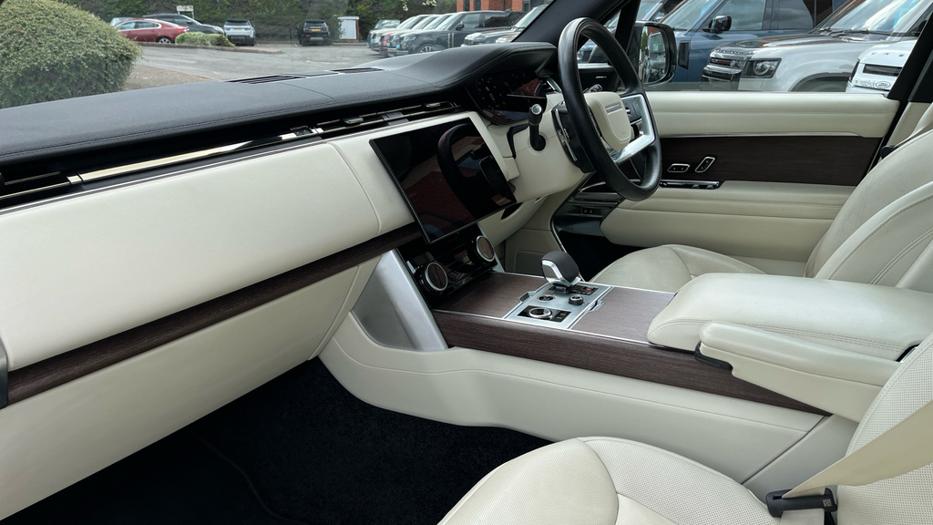 Land Rover Range Rover Range Rover Sv Brown #10