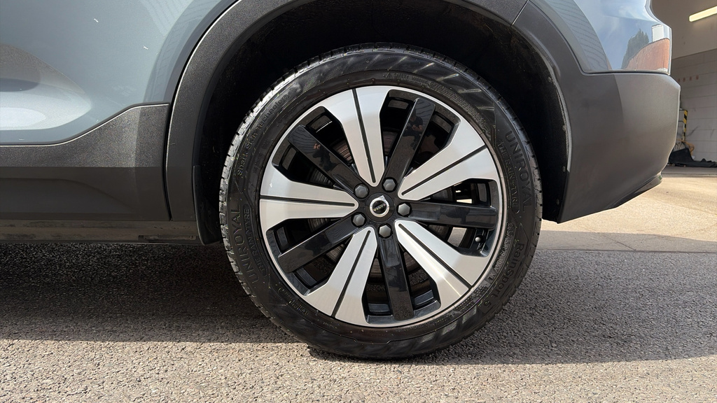 Volvo XC40 Inscription Pro Blue #21