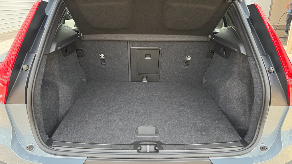 Volvo XC40 Inscription Pro Blue #18