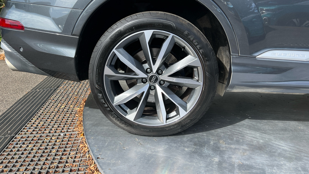 Audi SQ7 Black Edition Tfsi 507 Ps Tiptronic Blue #19