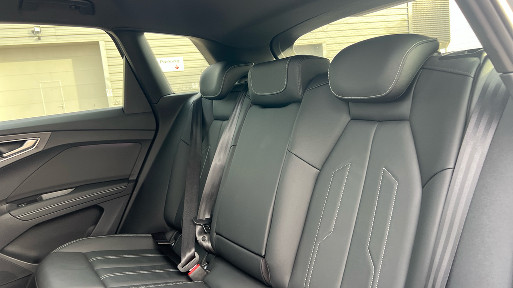 Audi Q4 E Tron 125Kw 35 55Kwh S Line Silver #14