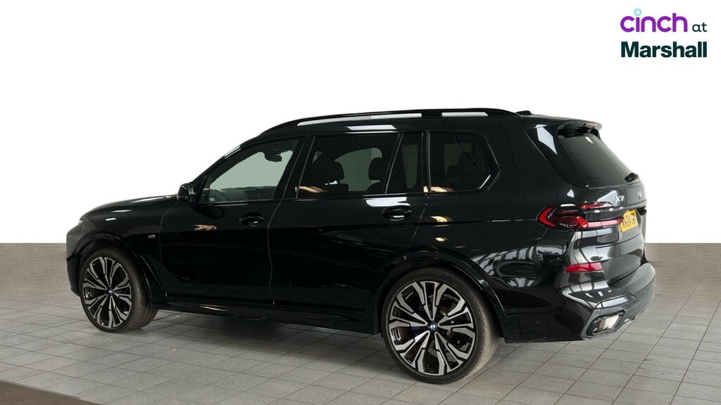 BMW X7 M Sport Black #11