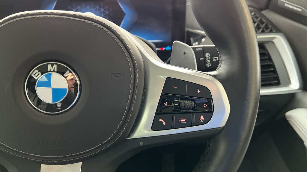 BMW X7 M Sport Black #34