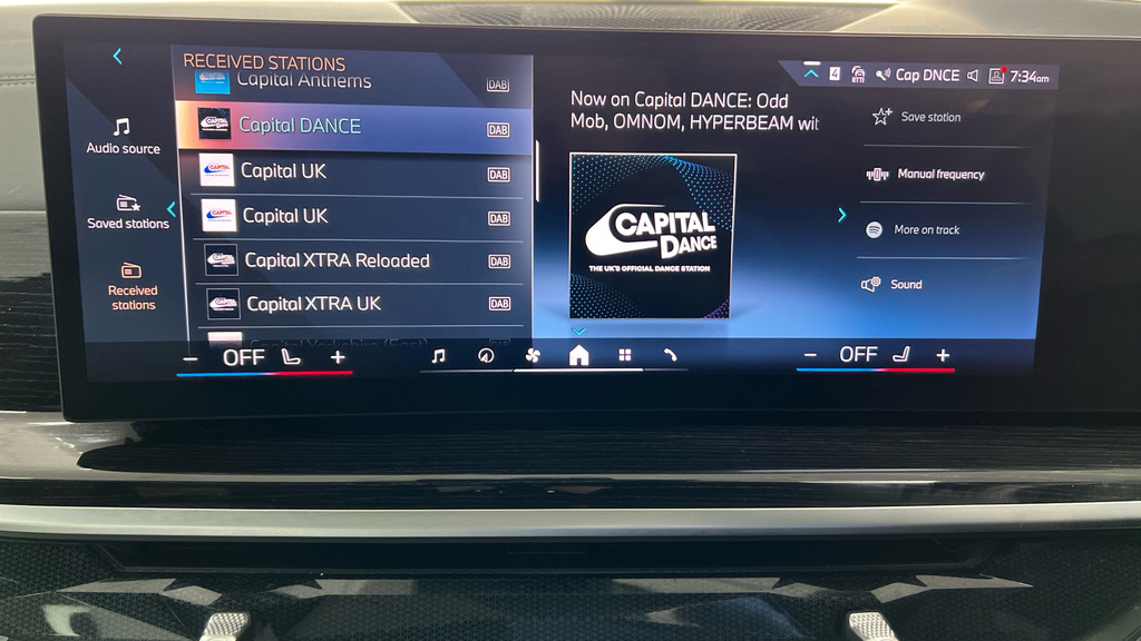 BMW X7 M Sport Black #19