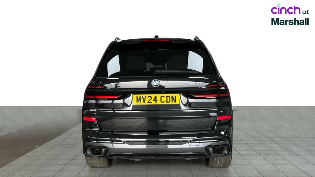 BMW X7 M Sport Black #7