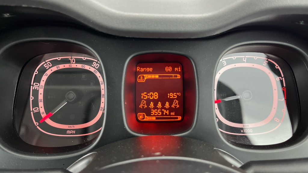 Fiat Panda 0.9L Cross White #18