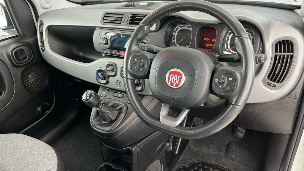 Fiat Panda 0.9L Cross White #9