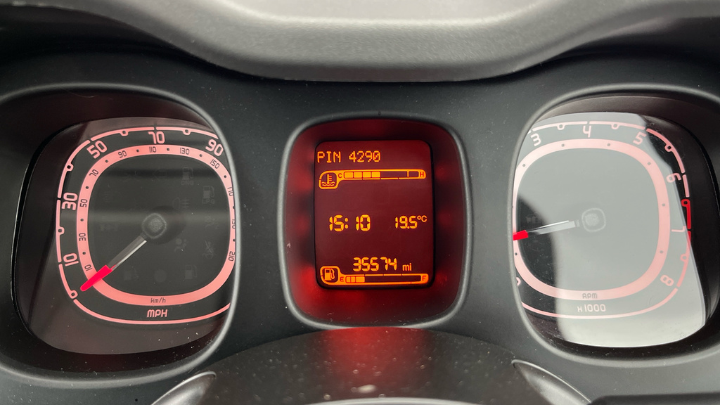 Fiat Panda 0.9L Cross White #16