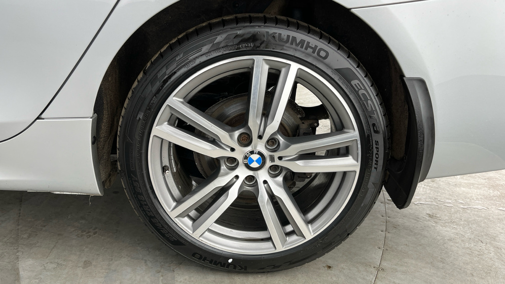BMW 2 Series Gran Tourer 220D M Sport Step White #28