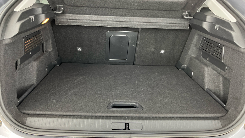 Citroen C4 1.5 Bluehdi 130 Shine Blue #25