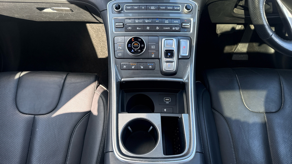 Hyundai Santa Fe Premium Grey #24