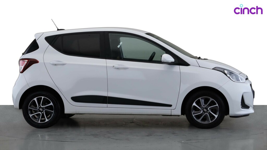 Hyundai I10 1.0 Go Se 65 Bhp White #2