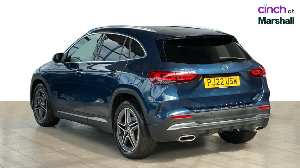 Mercedes-Benz GLA Class Gla 180 Amg Line Premium Black #5
