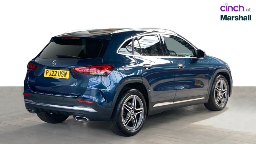Mercedes-Benz GLA Class Gla 180 Amg Line Premium Black #3