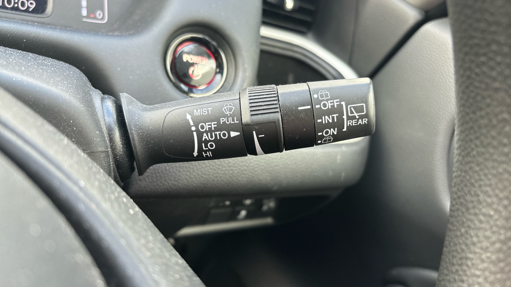 Honda Jazz Jazz Sr I-mmd Cvt White #35