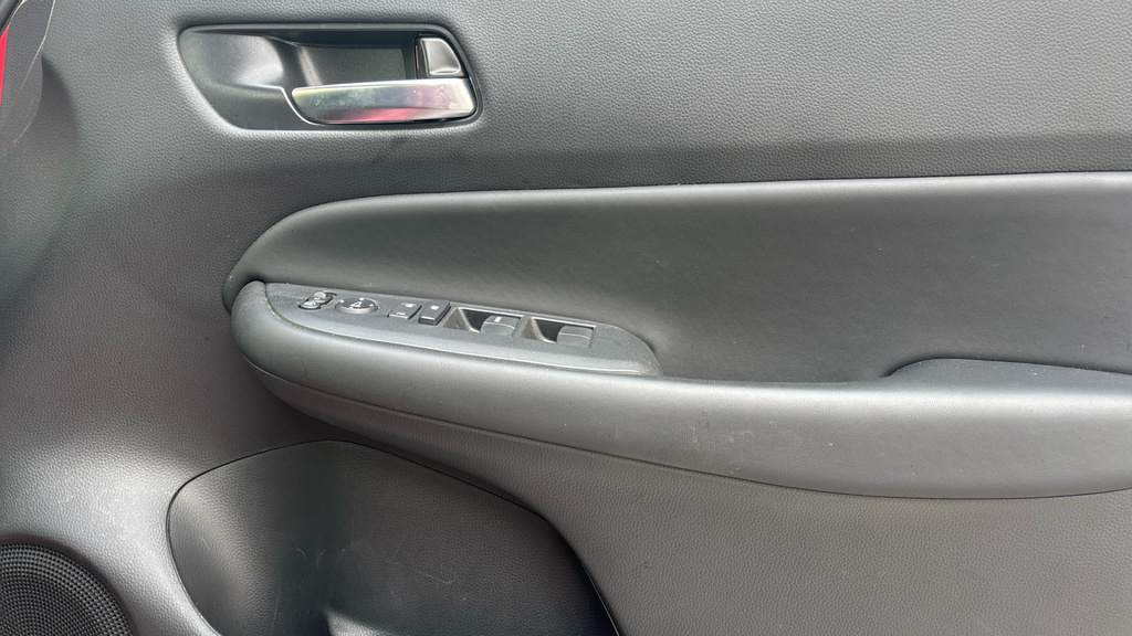 Honda Jazz Jazz Sr I-mmd Cvt White #39