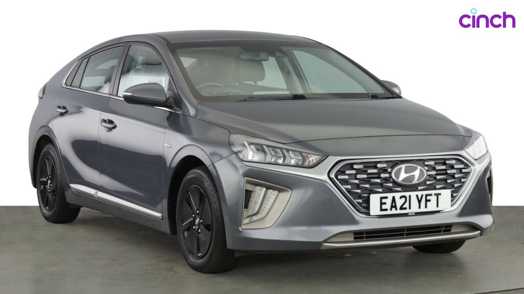 Hyundai Ioniq Hatchback White #1