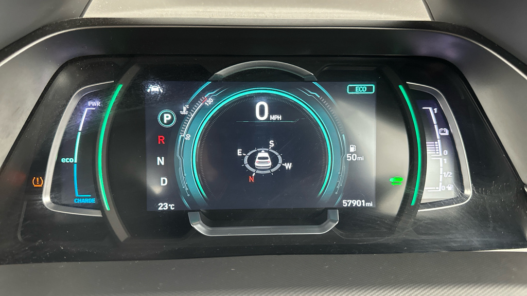 Hyundai Ioniq Hatchback White #17