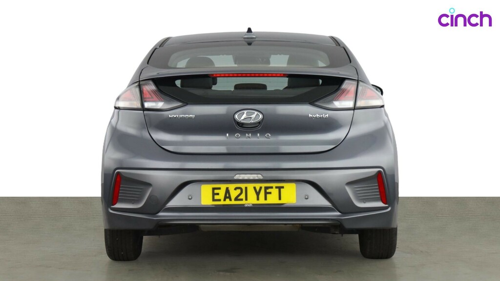 Hyundai Ioniq Hatchback White #4