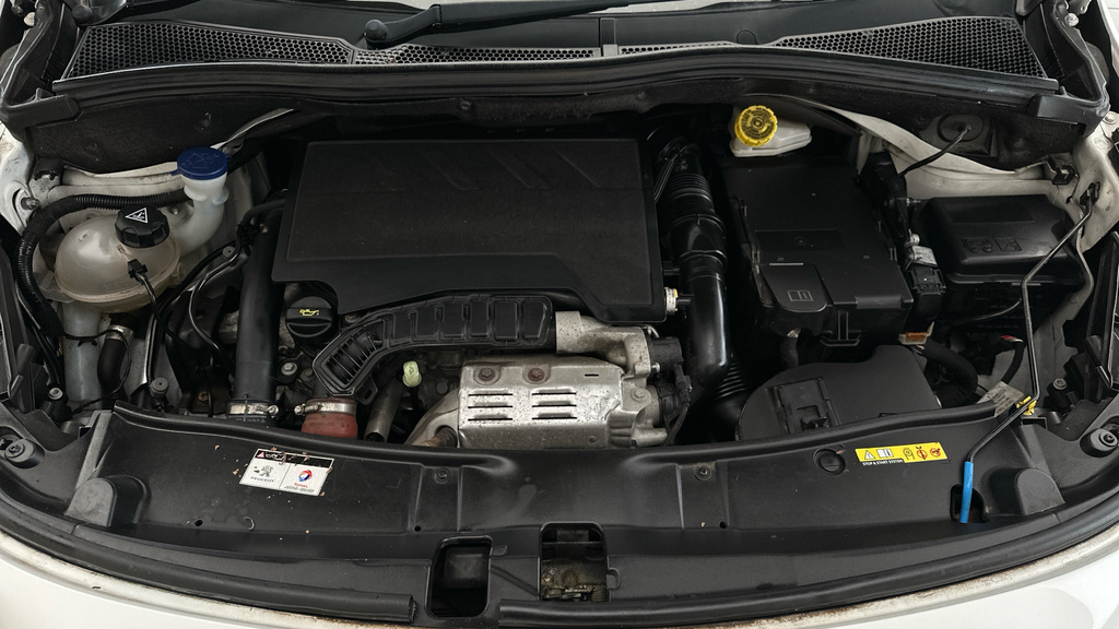 Peugeot 2008 1.2 Puretech Gt Line Grey #21