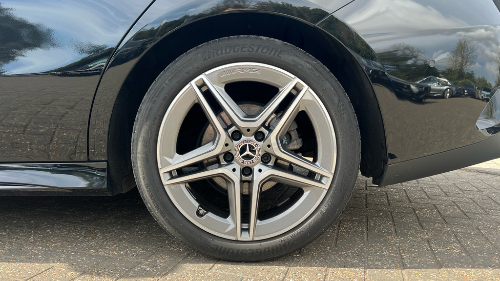 Mercedes-Benz CLA Class 1.3L Amg Line Grey #25