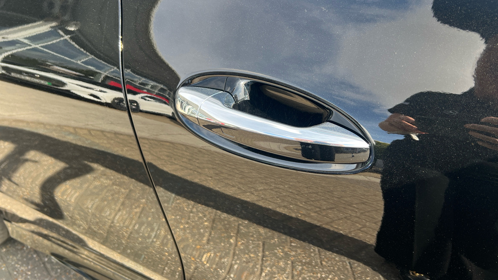 Mercedes-Benz CLA Class 1.3L Amg Line Grey #2