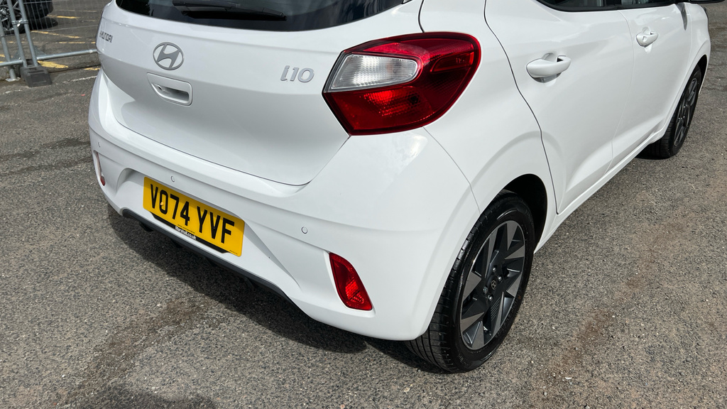 Hyundai I10 1.0 63 Advance Nav Red #38