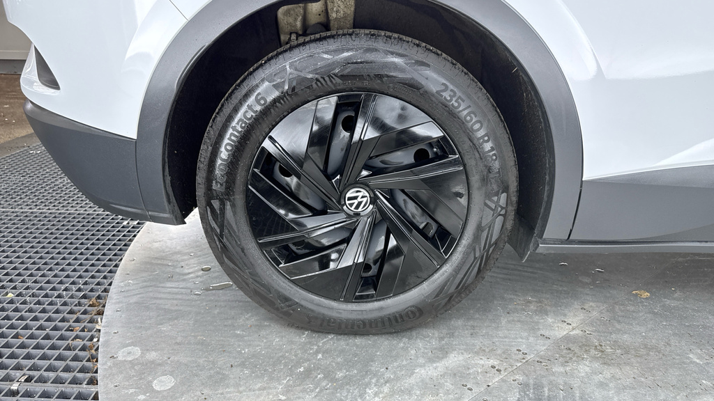 Volkswagen ID.4 Life Pure Grey #16