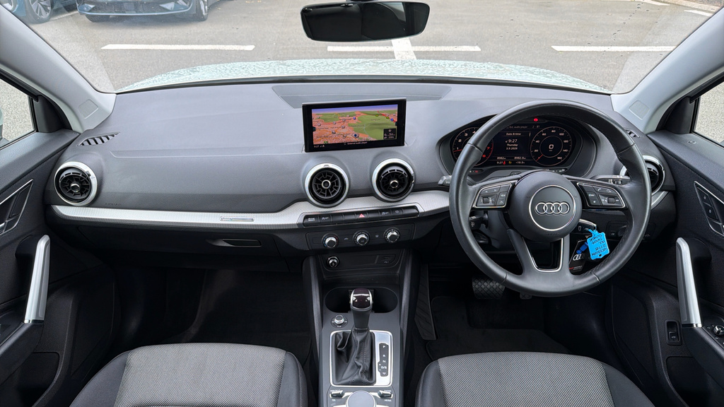 Audi Q2 35 Tfsi Black Edition S Tronic Cs 2023 Red #11